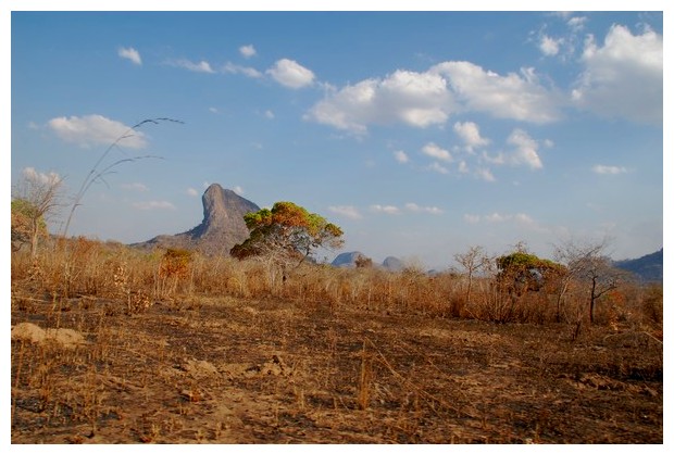 Mozambique Nampula - inselbergs - Monadnocks