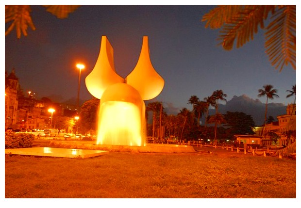 Fonte de rampa do mercado sculpture fountain in Savador de Bahia