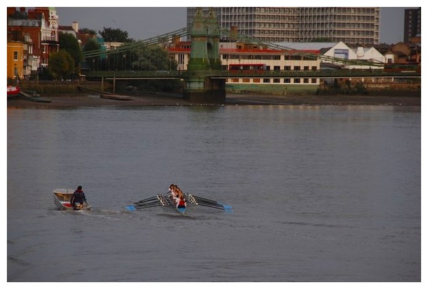 Girls rowing on themes, Hammersmith London