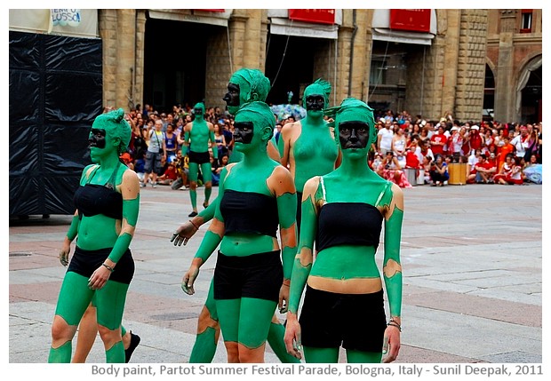 Painted bodies, cultural events, Bologna Italy - images by Sunil Deepak 2005-2013