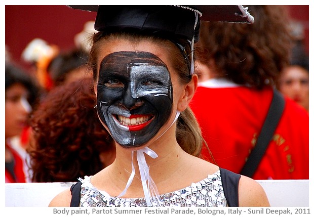 Painted bodies, cultural events, Bologna Italy - images by Sunil Deepak 2005-2013