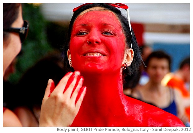 Painted bodies, cultural events, Bologna Italy - images by Sunil Deepak 2005-2013