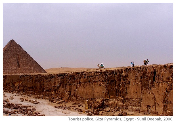 Tourist police in white uniform, Giza, Egypt - images by Sunil Deepak, 2014