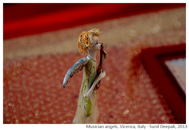 Musician Angels, Vicenza, Italy - images by Sunil Deepak, 2013