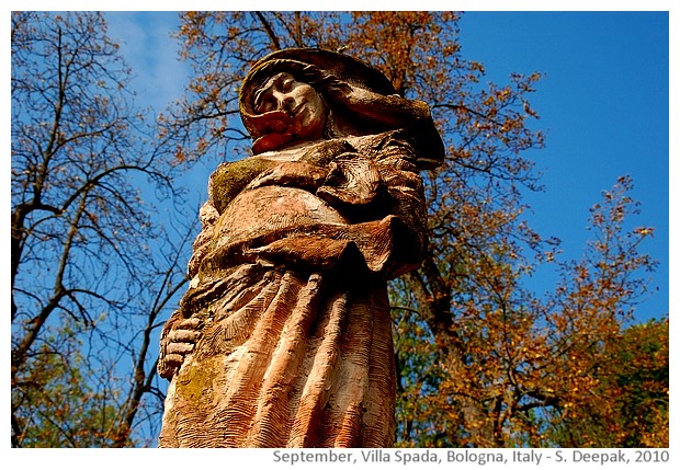 Statues by Nicola Zamboni at Villa Spada, Bologna, Italy - image by Sunil Deepak, 2010