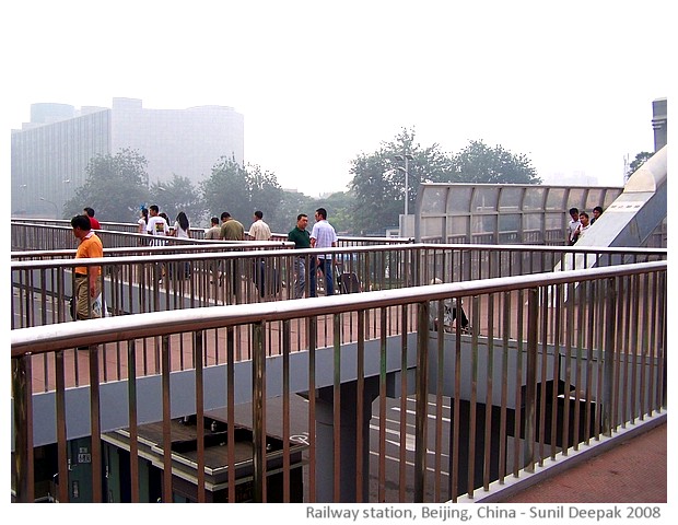 Beijing, Railway station, China - images by Sunil Deepak, 2008
