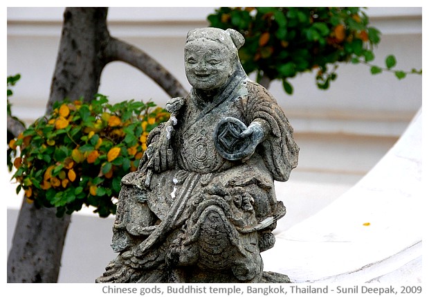 Chinese Buddhist deities, Bangkok, Thailand - images by Sunil Deepak, 2009