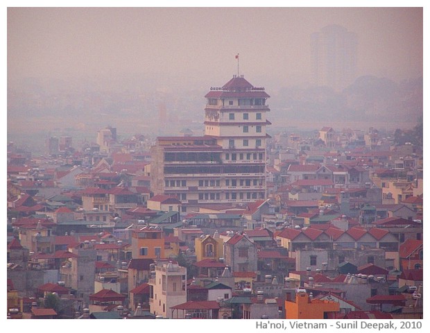 Morning in Hanoi, Vietnam - images by Sunil Deepak, 2013
