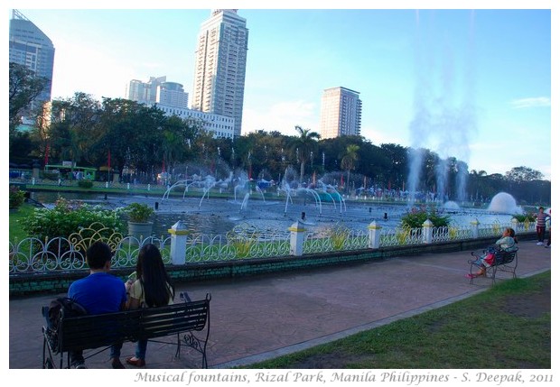 Musical fountain, Rizal Park, Manila - S. Deepak, 2011