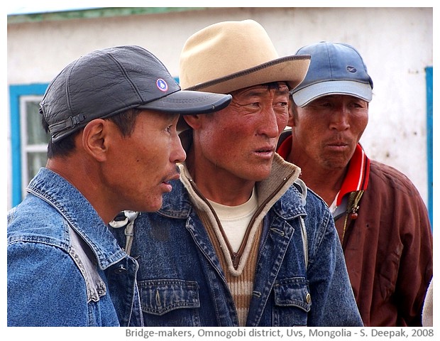 Building new bridge in Omnogobi, Uvs, Mongolia - S. Deepak, 2008