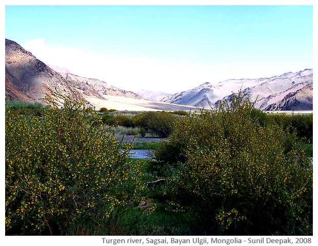 Turgen river, Sagsai, Bayan Ulgii, Mongolia - images by Sunil Deepak, 2008