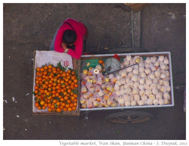 Vegetable market, Wan Shan, Yunnan, China - S. Deepak, 2010