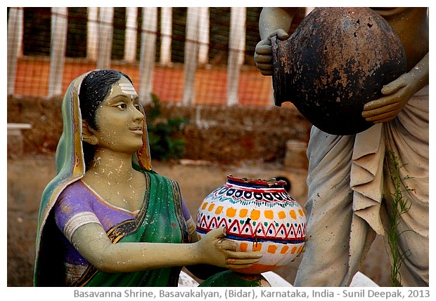 Basavanna shrine, Basavkalyan, Karnataka - images by Sunil Deepak, 2013