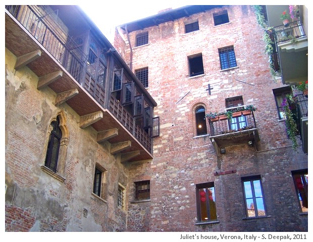 Juliet's house in Verona, Italy - S. Deepak, 2011