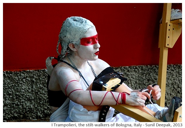 I Trampolieri, the stilt-walkers of Bologna - images by Sunil Deepak, 2012-13