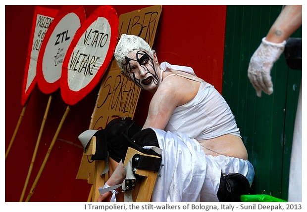 I Trampolieri, the stilt-walkers of Bologna - images by Sunil Deepak, 2012-13