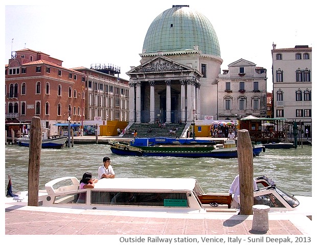 Venice walking tour, Italy - images by Sunil Deepak