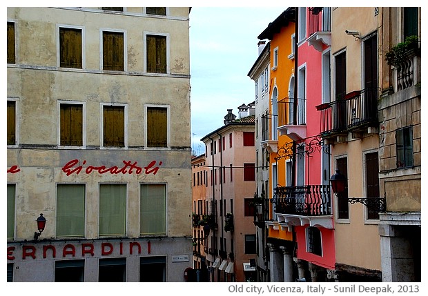 Vicenza, walking tour - images by Sunil Deepak, 2013