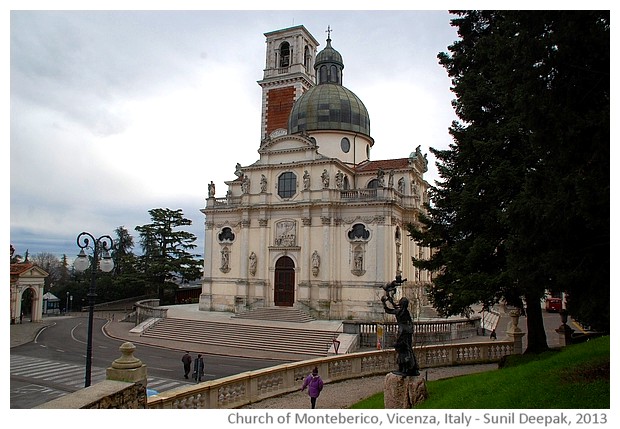 Vicenza, walking tour - images by Sunil Deepak, 2013