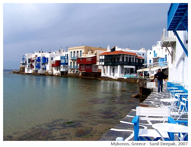 Water & colours - Mykonos Greece - images by Sunil Deepak, 2007