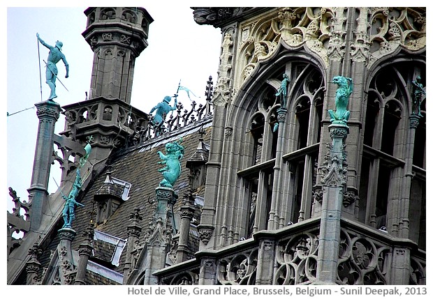 Brass statues, Hotel de Ville, Grand Place, Brussels, Belgium - images by Sunil Deepak, 2013