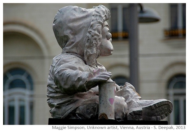 Maggie Simpson sculpture, Vienna, Austria - images by Sunil Deepak, 2013