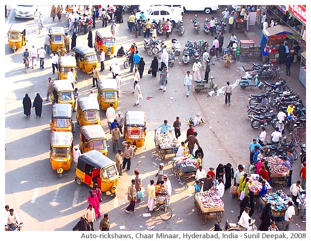 Auto rickshaws, Chaar Minaar, Hyderabad, India - images by Sunil Deepak, 2008