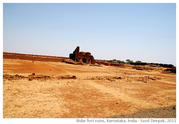 Ruins of Bidar fort, Karnataka, India - images by Sunil Deepak, 2011