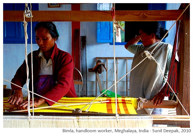 Bimla, handloom worker, Meghalaya, India - images by Sunil Deepak, 2010