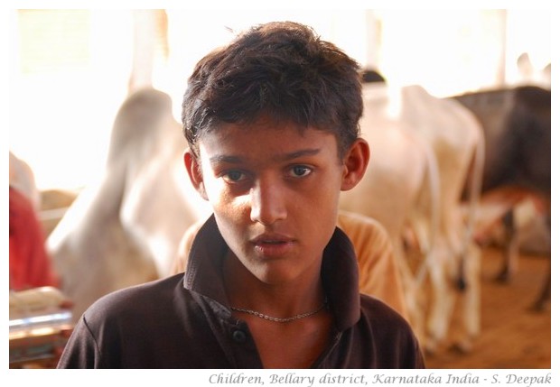 Children, Bellary district, Karnataka India - images by S. Deepak