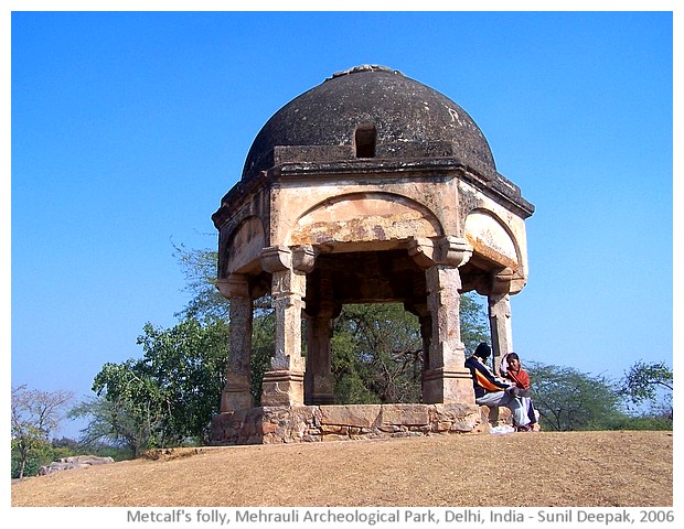 Delhi, Mehrauli archeological park - images by Sunil Deepak, 2006