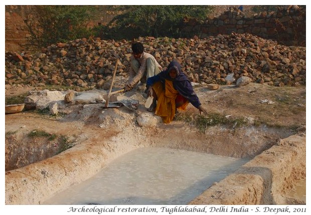 Archeological restoration Tughlakabad, Delhi - S. Deepak, 2011