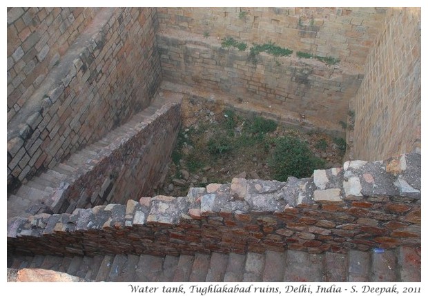 Tughlakabad fort, Delhi India - S. Deepak, 2011