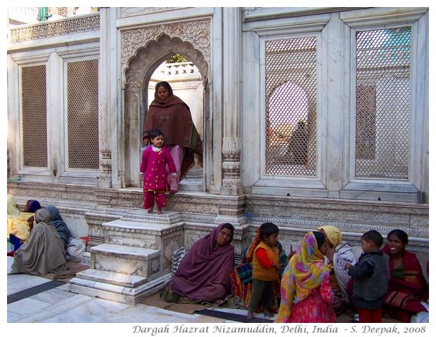 Nizamuddin dargah, Delhi, India - S. Deepak, 2008