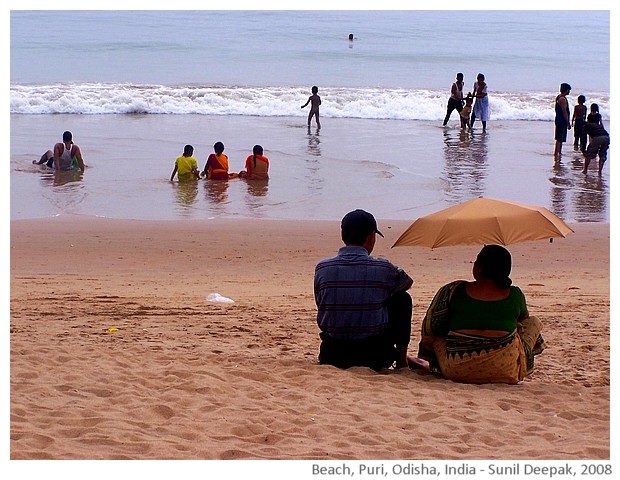 Beach, Puri, Odisha, India - images by Sunil Deepak, 2008