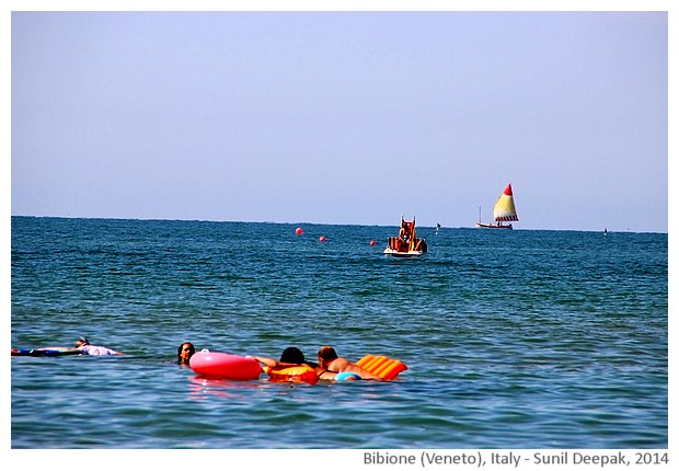 Red colour on the beach, Bibione, Italy - images by Sunil Deepak, 2014