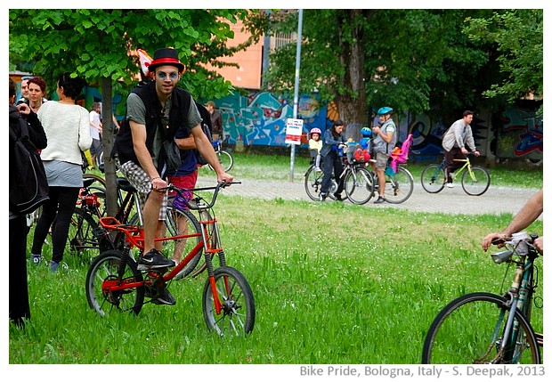 Bike pride parade, Bologna Italy - images by Sunil Deepak, 2013