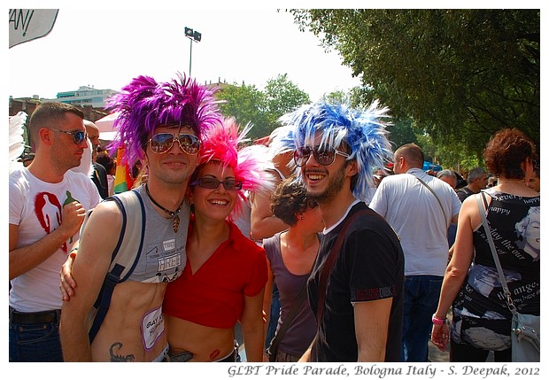 Blue hair at Bologna GLBT Pride Parade - S. Deepak, 2012