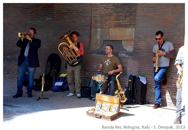 Banda Rei music group, Bologna, Italy - S. Deepak, 2013