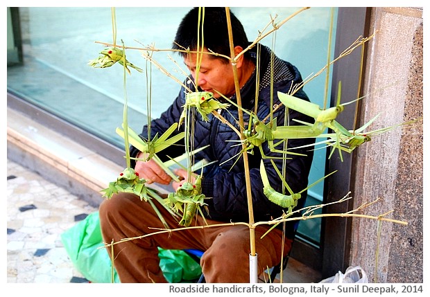 Handicrafts with leaves, Bologna, Italy - images by Sunil Deepak, 2014