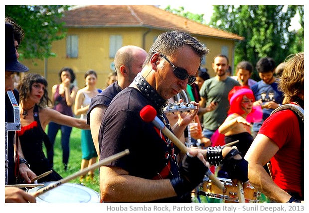 Houba Samba rock group, Bologna Partot parade, Italy - images by Sunil Deepak