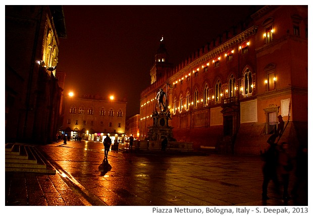 Night lights, Nettuno sqare, Bologna, Italy - S. Deepak, 2013