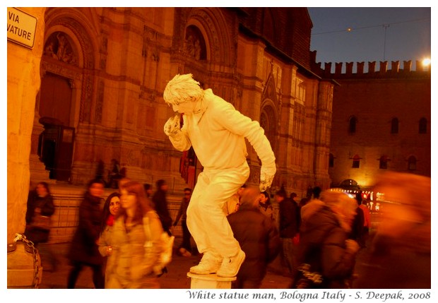 White statue man, Bologna, Italy - S. Deepak, 2008