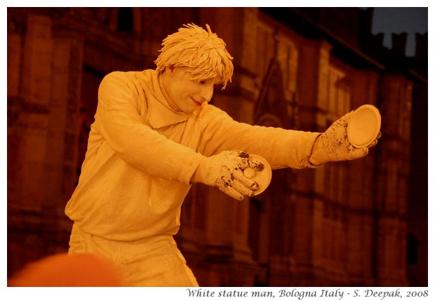 White statue man, Bologna, Italy - S. Deepak, 2008