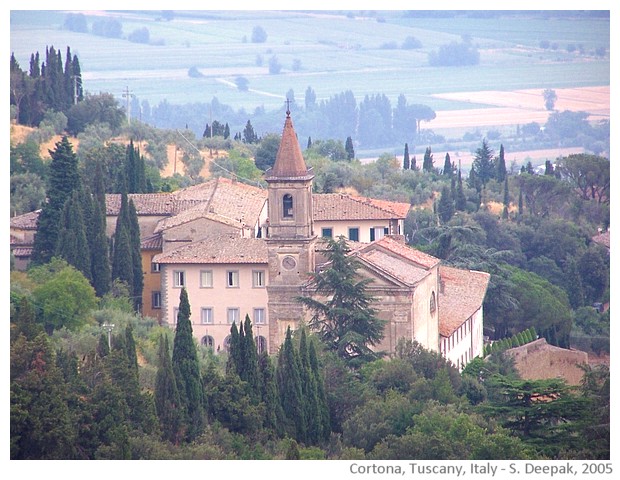 Cortona, Tuscany, Italy - images by Sunil Deepak, 2005