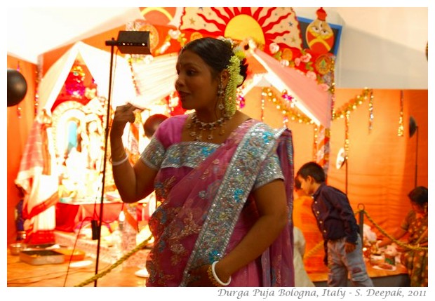 Bengali woman, DurgaPuja Bologna, Italy - S. Deepak, 2011