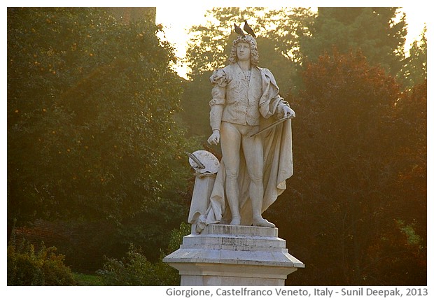 Statua Giorgione, Castelfranco Veneto (TV), Italy - images by Sunil Deepak, 2013