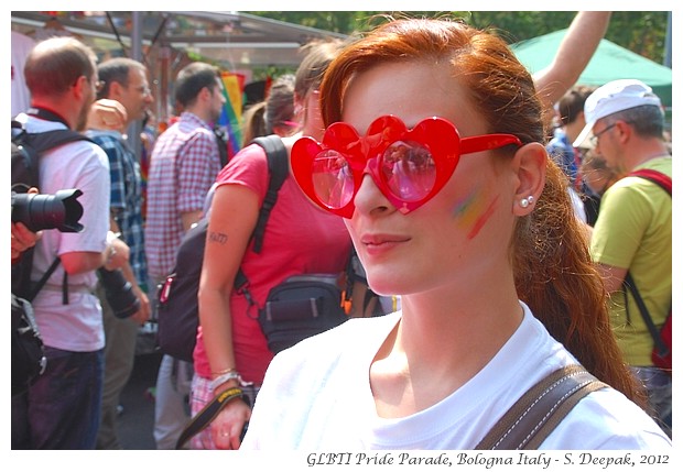 Pink hearts eyeglasses, GLBT Pride Bologna - S. Deepak, 2012