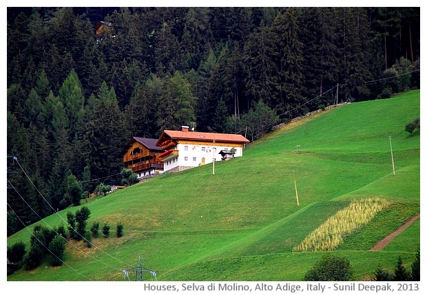 Houses, Selva di Molino, Alto Adige, Italy - images by Sunil Deepak, 2013