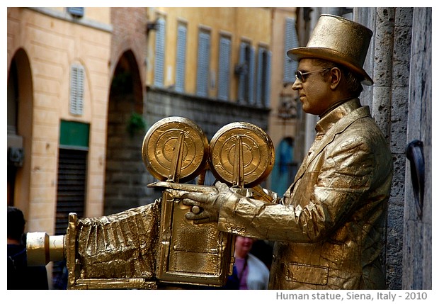 People dressed as statues, Siena, Italy - S. Deepak, 2010